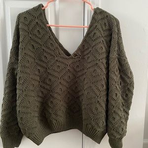 Size medium green sweater